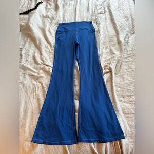 WILO the label blue flare leggings